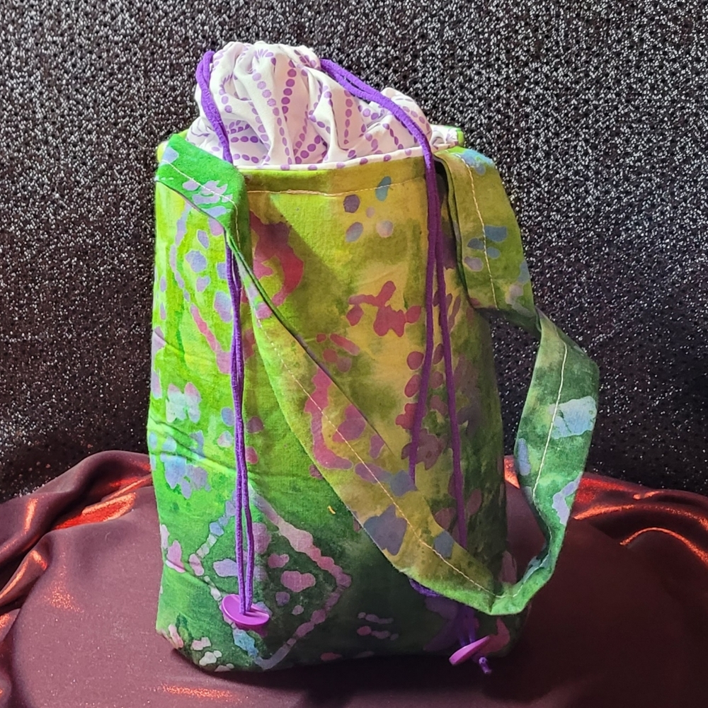 My green bean wine bottle gift bag
